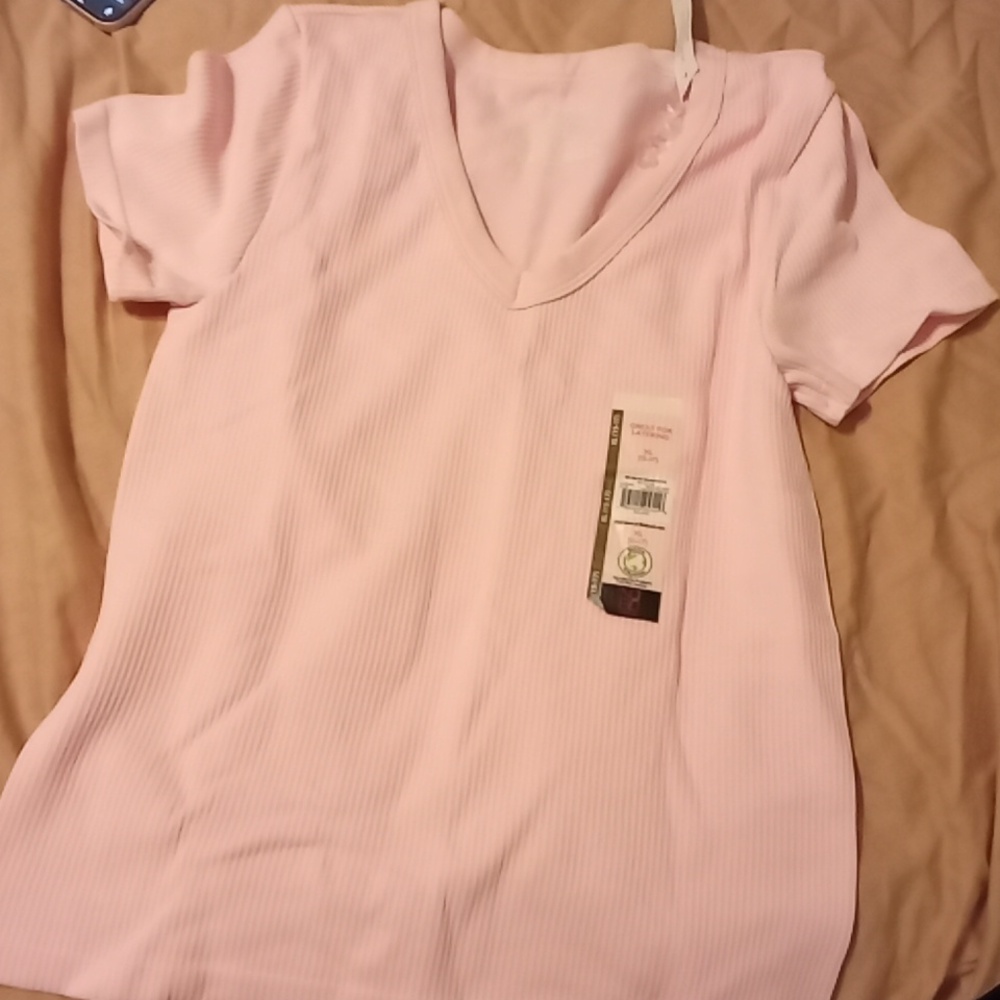 A junior shirt no boundaries